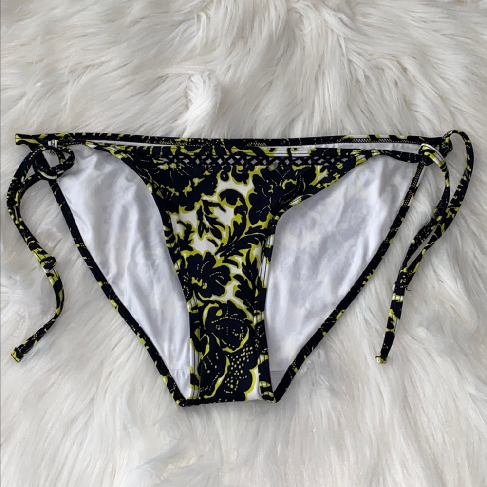 TOPSHOP Bikini Bottom Sz 6
